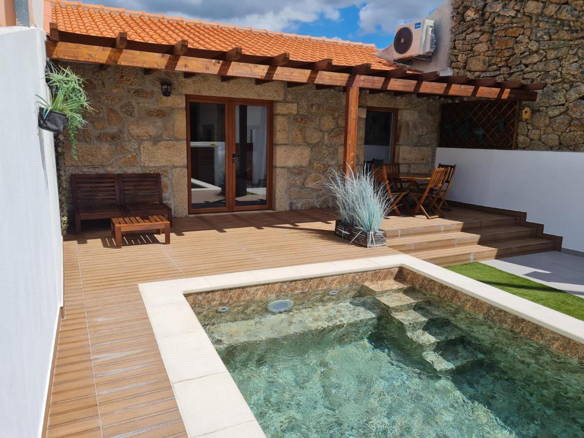 Villa Casa Da Capela, Casas Bem Haja. São Miguel de Acha Exterior foto