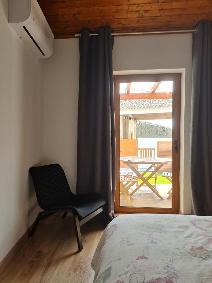 Villa Casa Da Capela, Casas Bem Haja. São Miguel de Acha Exterior foto